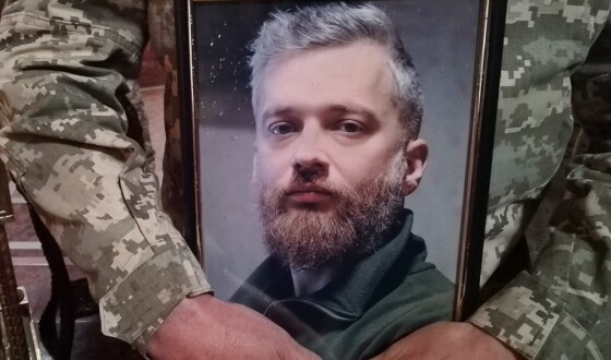 Вчора сумська громада попрощалася із військовослужбовцем Едуардом Булавою