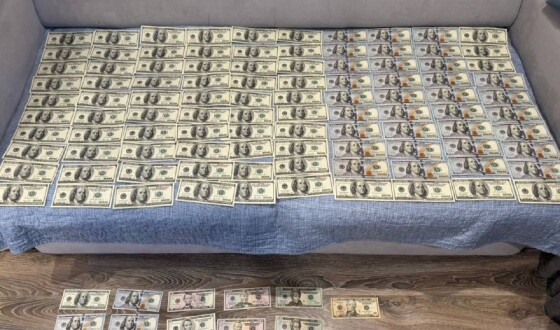 Зловживання системою «Шлях»: викрито схему переправлення десятків громадян за кордон