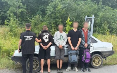Прикордонники зірвали незаконну оборудку: $8 тисяч за «переїзд» до Молдови