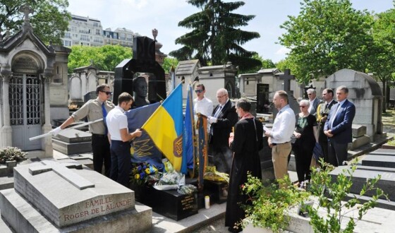 Сумівці Франції вшанували пам’ять Симона Петлюри