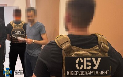 СБУ спільно з Нацполіцією та правоохоронцями Франції викрила розробника однієї з найвідоміших у світі хакерських платформ