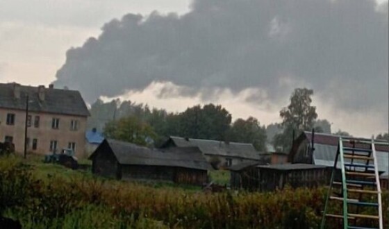 Російська авіація перебазовується з аеродрому Сольци на Кольський півострів