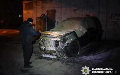 У Запоріжжі Нацполіція та СБУ затримали двох агентів рф, які підпалили авто військового