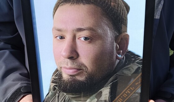 Вчора Сумська громада попрощалася із захисником України Олексієм Євтушенком