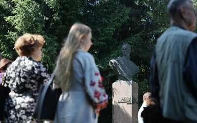У Львові вшанували Романа Шухевича з нагоди 118-ї річниці від дня його народження
