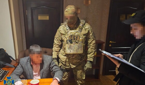 СБУ та НАБУ викрили на хабарі заступника голови Запорізької облради та його спільників