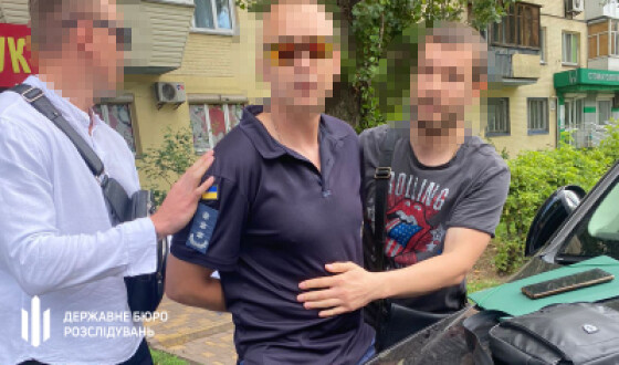 ДБР завершило розслідування щодо двох посадовців, які за гроші допомагали військовослужбовцям з демобілізацію за станом здоров’я