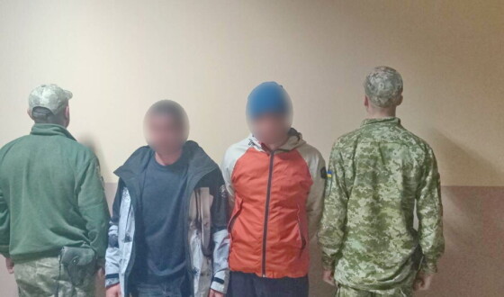 На Буковині за допомогою БПЛА затримали двох порушників кордону