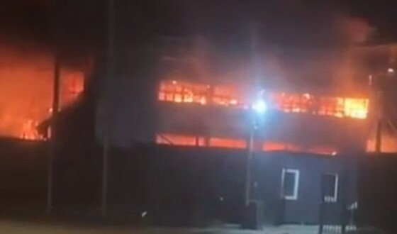 Вранці 13 січня ударні безпілотники уразили потужності російського виробника БпЛА «Молния» в місті Таганрог