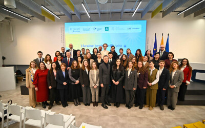 25 українських професіоналів повернулись з-за кордону і розпочали роботу в 9 міністерствах і офісах