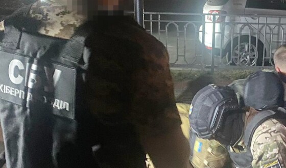 СБУ та Нацполіція затримали у Полтаві провокатора, який ображав та плювався у бійців ЗСУ