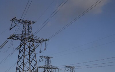 Україна вперше за 2 роки відновила торгівлю електроенергією з Угорщиною