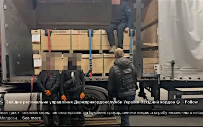 На Буковині водій сховав трьох ухилянтів серед пиломатеріалів для виїзду до Молдови