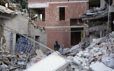 Російські терористи скинули керовані авіаційні бомби на середмістя Харкова