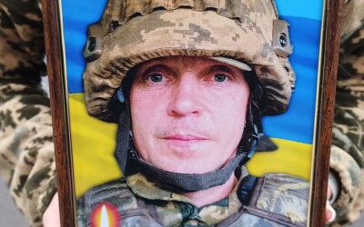 Сьогодні Сумська громада попрощалася з двома Захисниками України