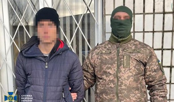 За матеріалами СБУ 8 років за ґратами проведе колаборант, який охороняв адмінбудівлі рашистів під час окупації Херсона