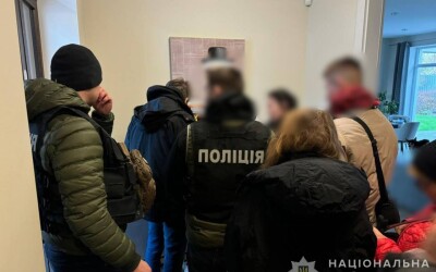 Нацполіція оголосила підозри учасникам злочинної групи, які привласнили 5,8 млрд грн однієї з найбільших нафтопереробних компаній України