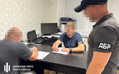 На Донеччині посадовець військової частини забезпечив незаконну виплату підлеглим 2 млн грн за нібито участь у бойових діях