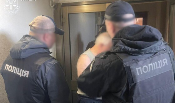 Двоє лікарів ВЛК брали 500 доларів США за службу в тилових підрозділах