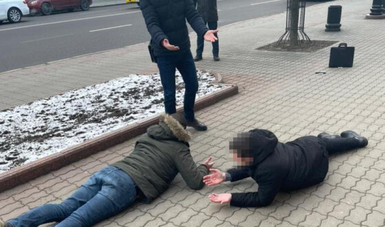 На Волині до 5 років позбавлення волі засуджено двох посадовців Держекоінспекції, яких ДБР затримало на хабарі