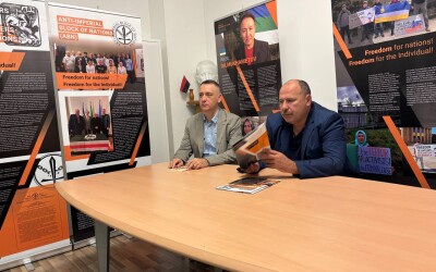 Презентація правозахисного проекту АБН у Інституті освітньої політики