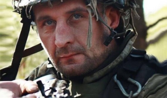 Вчора, 19 листопада, на Рівненщині провели останнім земним шляхом Героїв Володимира Антоніча та Івана Зозюка, Василя Біганського, Юрія Рижого, Ігоря Короля