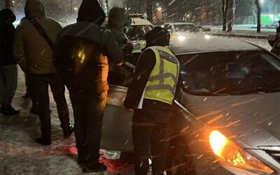 Поліцейські Житомирщини завершили розслідування зухвалих схем «заробітку»