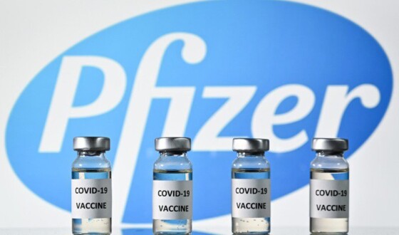 У США дозволили вакцинувати Pfizer-BioNTech підлітків від 12 до 15 років