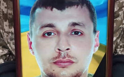 Сьогодні Сумська громада попрощалась із мужнім воїном Юрієм Сидоренком