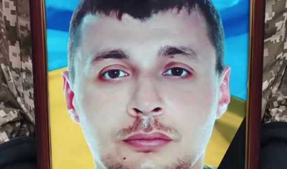 Сьогодні Сумська громада попрощалась із мужнім воїном Юрієм Сидоренком