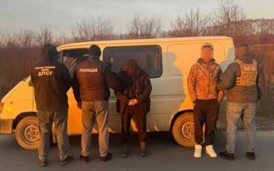 Прикордонники Чернівецького загону припинили незаконну оборудку з переправлення людей до Румунії