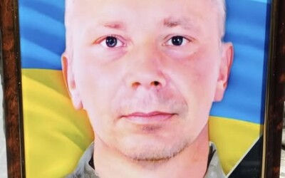 Сьогодні Сумська громада попрощалась із Героєм Миколою Андросовим