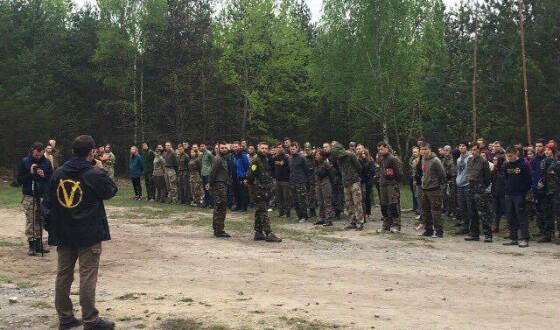 60 годин в лісі без води та їжі. Куди “тікає” українська молодь  від міського шуму?