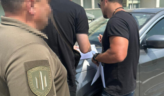 Воєнком з Донеччини видавав фіктивні документи для перетину держкордону