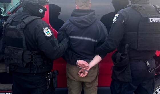 Житомирські поліцейські затримали організатора «пішого туру» для нелегальної міграції