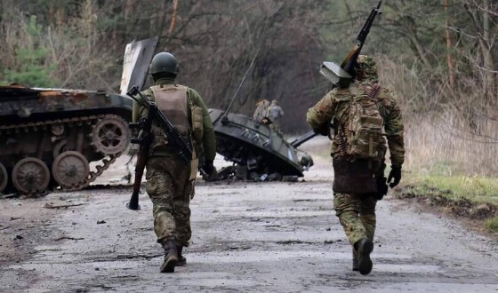 На Луганщині українські військові успішно атакували ворога, захопивши його позиції та зброю