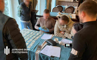 ДБР підозрює колишнього митника з Львівщини у незаконному збагаченні на понад 12 млн грн