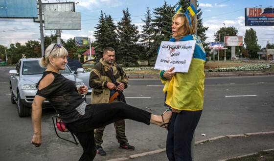 «Свобода має кольори» – зустріч із патріотом України  та волонтером Іриною Довгань