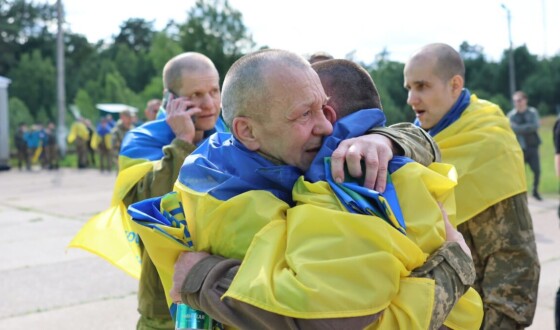Україна повернула з російського полону групу Оборонців