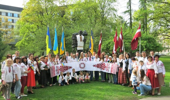 Вишиванка-твій генетичний код. Свято в Ризі