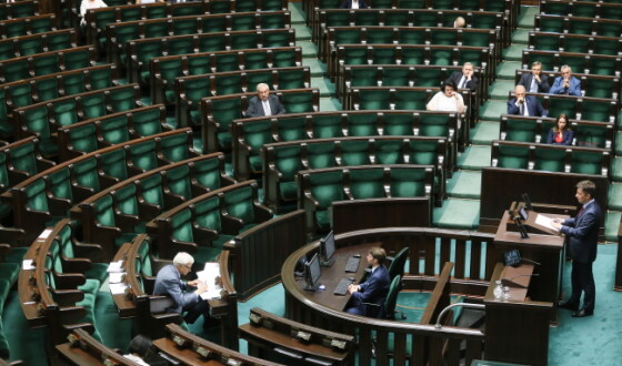 Обговорюючи резолюцію про Волинь, в Сеймі договорилися, що Україна не воює з Росією