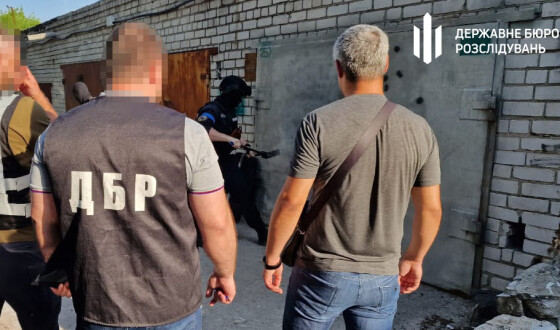Завершено розслідування стосовно організованої групи, яка привласнила майже 50 тонн пального, виділеного для ЗСУ