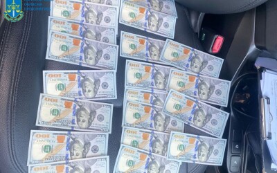 На Житомирщині одного з мерів спіймано на хабарі