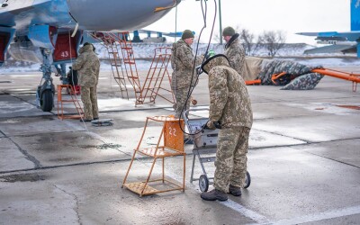 Командування Повітряних Сил ЗСУ: переведення обслуги літаків на фронт здійснюватись не будуть!