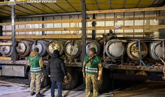 Комерційний товар під виглядом гуманітарної допомоги на 14 мільйонів