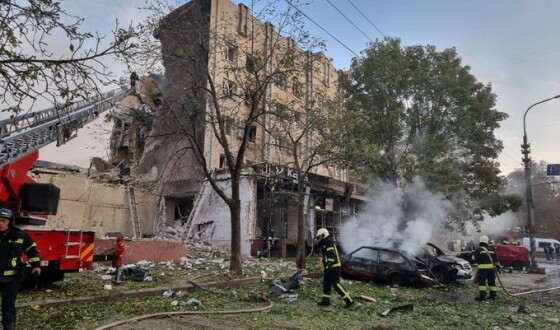 Наслідки ракетної атаки на Черкаси, відео