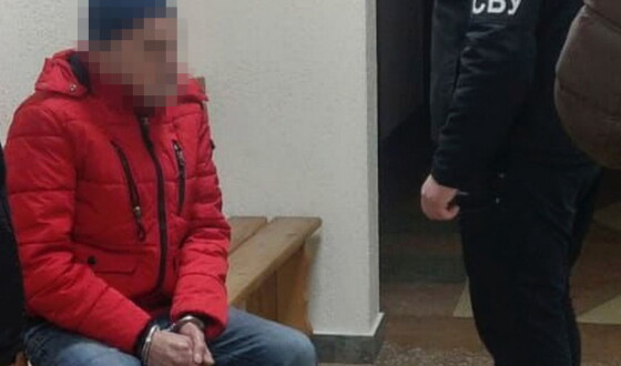 СБУ затримала поплічника рашистів, який стежив за бійцями ЗСУ та чергував на російських блокпостах під час боїв за Харків