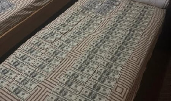 На Закарпатті  батько з сином намагалися переправити через кордон чотирьох військовозобов’язаних осіб