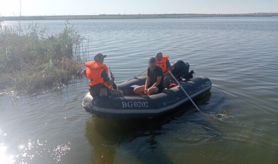 На Одещині прикордонники Подільського загону під час патрулювання Кучурганського водосховища виявили особу, яка ховалася в очереті