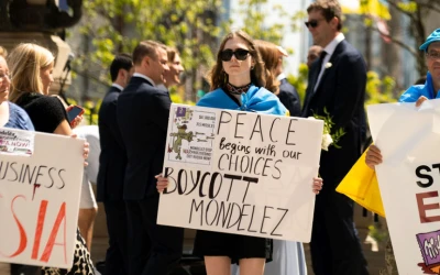 Українці Чикаґо протестували проти роботи Mondelez на російському ринку